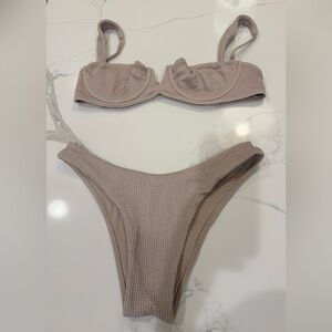 MONDAY SWIMWEAR ribbed bikini set